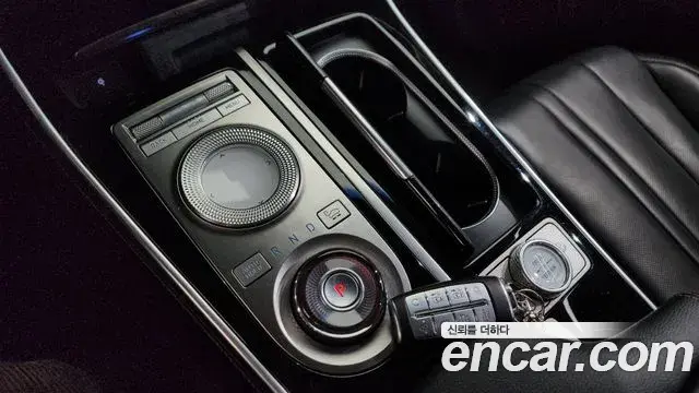 Genesis GV80 2020 — Şəkil 16/20