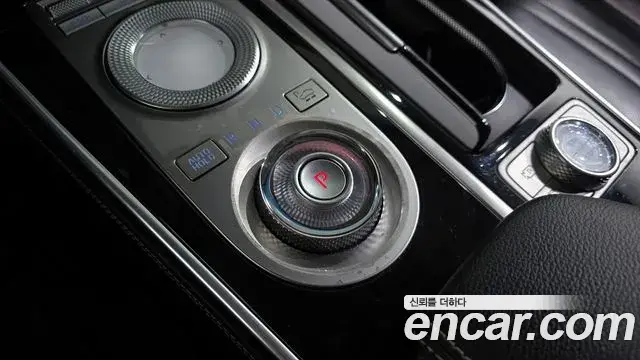 Genesis GV80 2020 — Şəkil 16/20