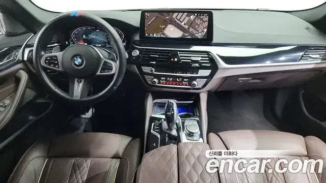 BMW 5 Series 2022 — ფოტო 5/20