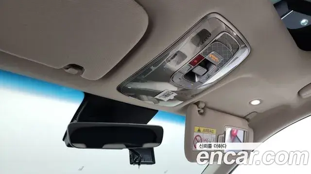 Genesis GV70 2022 — Photo 18/20
