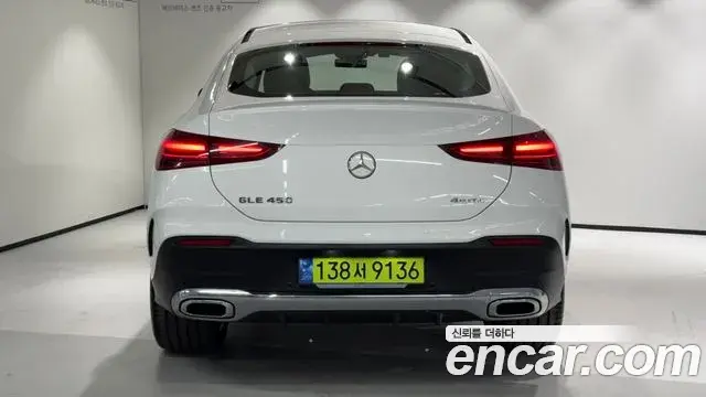 Mercedes-Benz GLE-Class 2025 — ფოტო 7/20