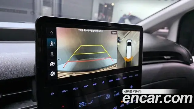 Hyundai Staria 2022 — Şəkil 13/20