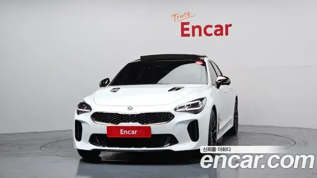 Kia Stinger Meister 2021 — Photo 14/20