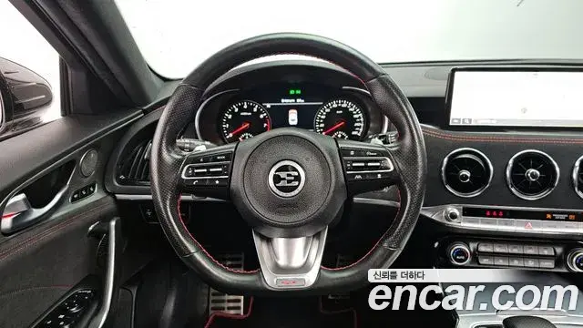 Kia Stinger Meister 2021 — Photo 17/20