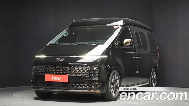 Hyundai Staria, 2023