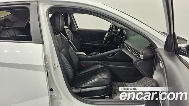 Hyundai The New Avante Hybrid 2021 — Şəkil 18/20