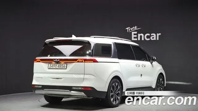 Kia Carnival 2022 — Şəkil 1/20