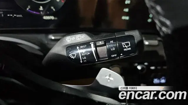 Kia Carnival 2022 — Şəkil 15/20