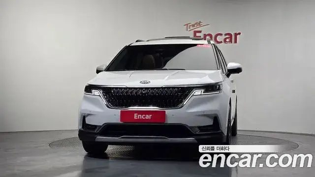 Kia Carnival 2020 — ფოტო 3/21