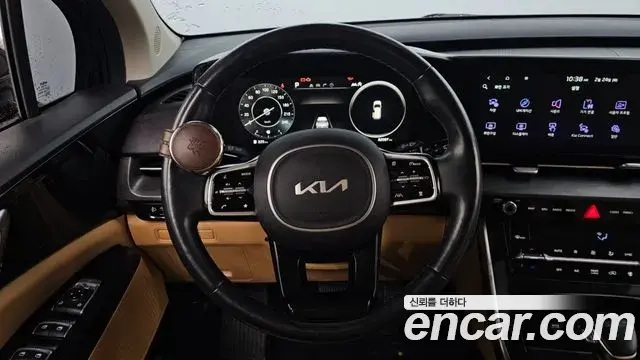 Kia Carnival 2021 — Фото 13/20