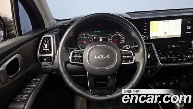 Kia Sorento 2023 — Photo 13/20