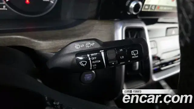 Kia Sorento 2023 — Photo 17/20