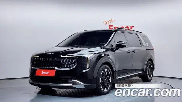 Kia Carnival 2023 — ფოტო 1/20