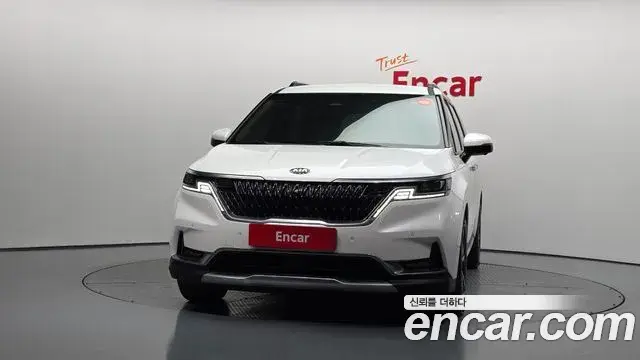 Kia Carnival 2020 — Şəkil 18/20