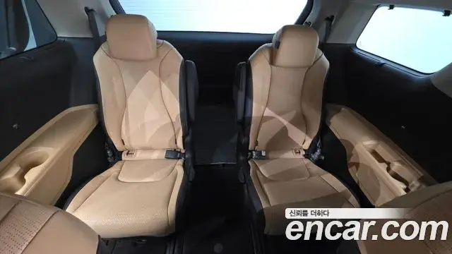 Kia Carnival 2020 — Şəkil 2/20