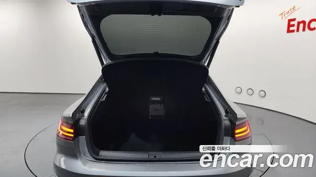 Volkswagen Arteon 2020 — ფოტო 18/20