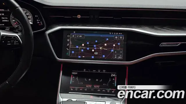 Audi A6 2021 — Photo 8/20