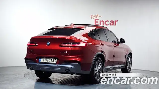 BMW X4 2021 — Photo 2/20