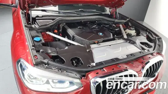 BMW X4 2021 — Photo 6/20