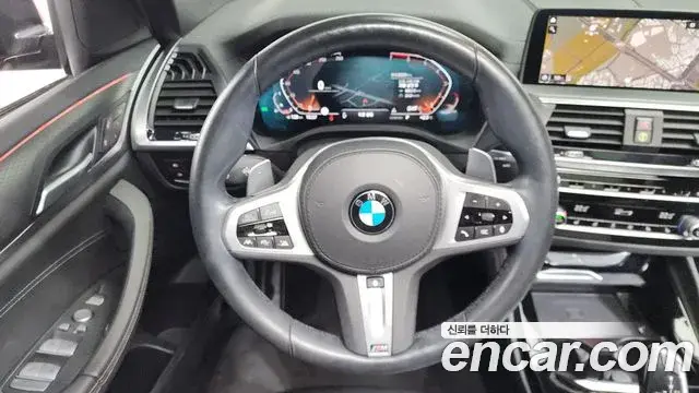 BMW X4 2021 — Photo 13/20