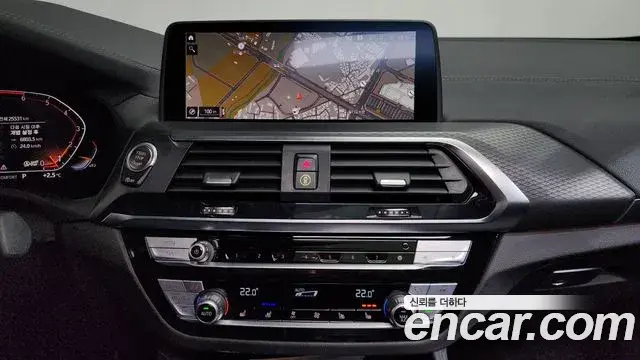 BMW X4 2021 — Photo 14/20