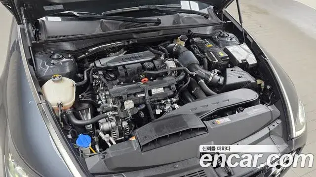 Hyundai Sonata Hybrid 2022 — Şəkil 13/20