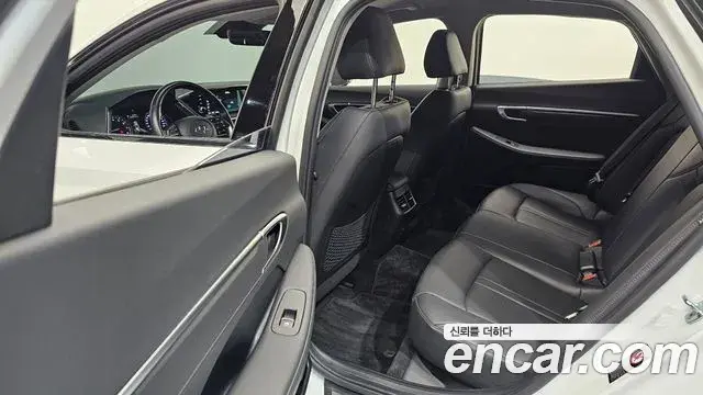 Hyundai Sonata Hybrid 2022 — Şəkil 6/20