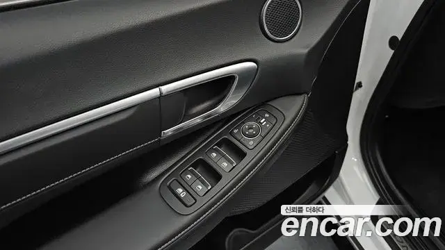 Hyundai Sonata Hybrid 2022 — Şəkil 17/20