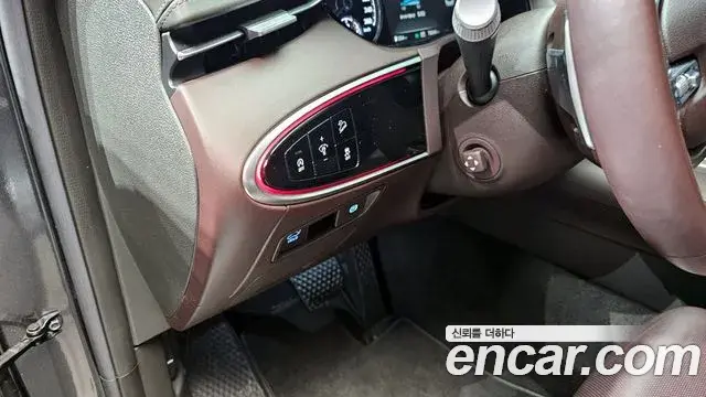 Genesis GV70 2021 — Şəkil 10/20