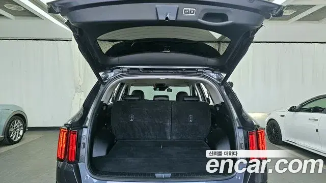 Kia Sorento 2022 — Şəkil 20/20