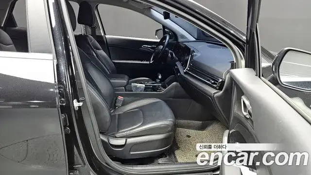 Kia Sportage 2022 — ფოტო 4/20