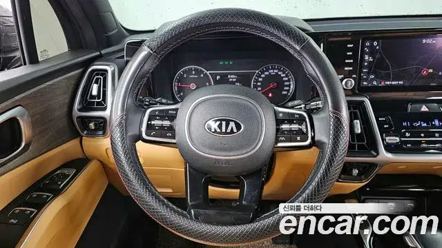 Kia Sorento 2020 — Фото 13/20