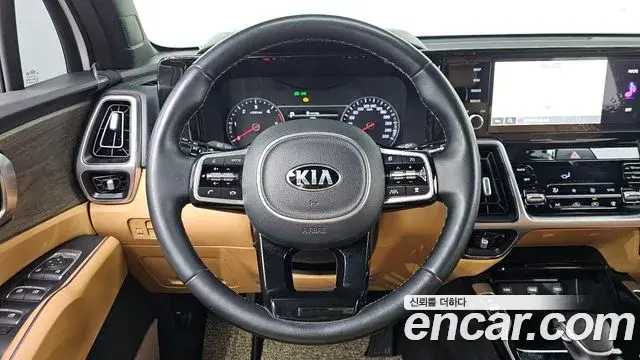 Kia Sorento 2021 — Photo 16/20