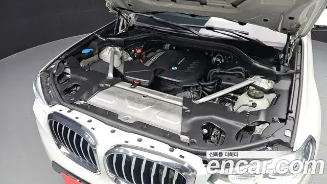 BMW X3 2020 — Photo 16/20