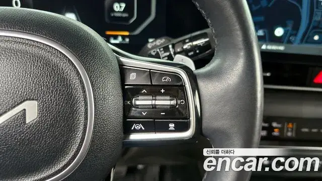 Kia Carnival 2024 — ფოტო 9/20