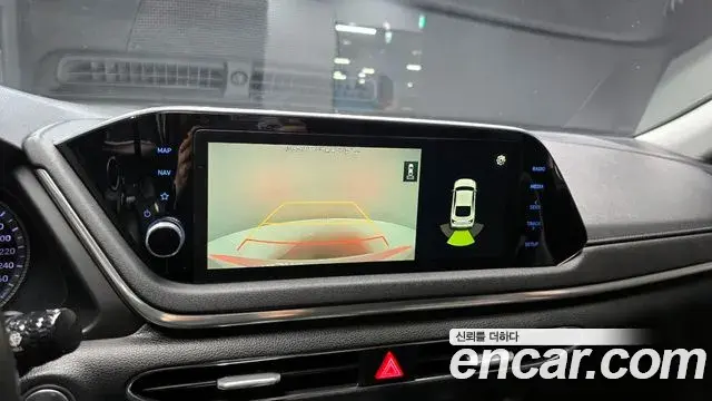 Hyundai Sonata Hybrid 2021 — Şəkil 18/20