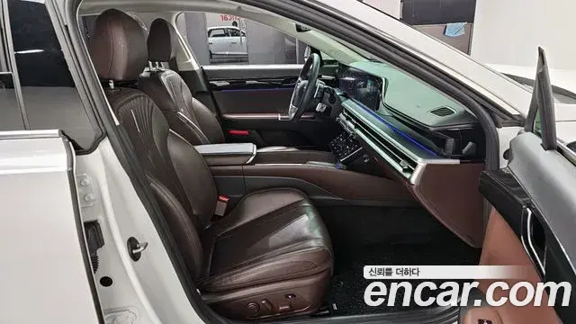 Hyundai Grandeur Hybrid 2023 — Photo 10/20