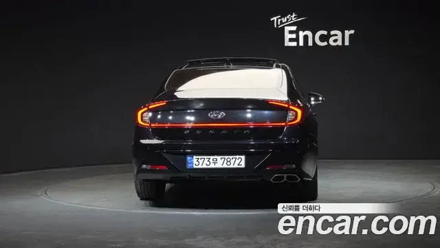 Hyundai Sonata Hybrid 2021 — Şəkil 7/20