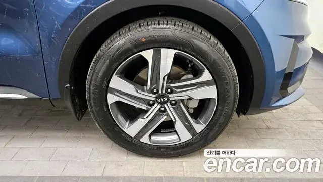 Kia Sorento 2020 — Şəkil 33/35