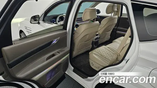 Genesis GV80 2020 — ფოტო 34/42