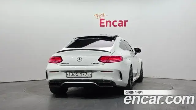 Mercedes-Benz C-Class 2018 — Фото 3/20