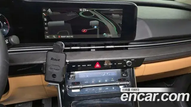 Kia Carnival 2021 — Фото 16/20