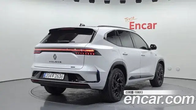 Renault Samsung Grand Koleos 2024 — Photo 30/31
