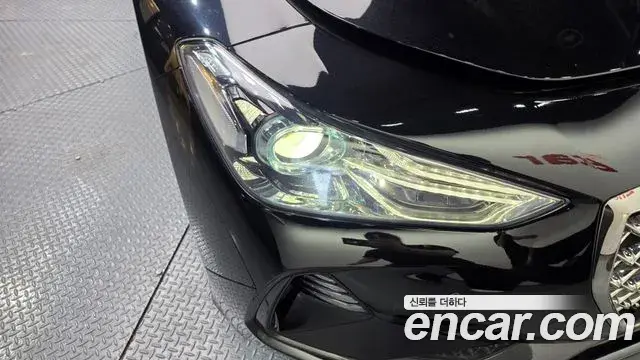 Genesis G70 2019 — ფოტო 30/37