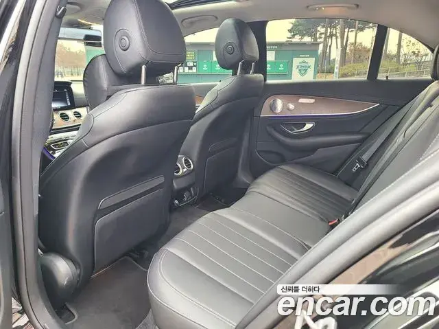 Mercedes-Benz E-Class 2020 — Şəkil 9/20