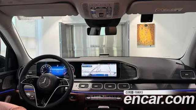 Mercedes-Benz GLE-Class 2025 — Фото 17/19