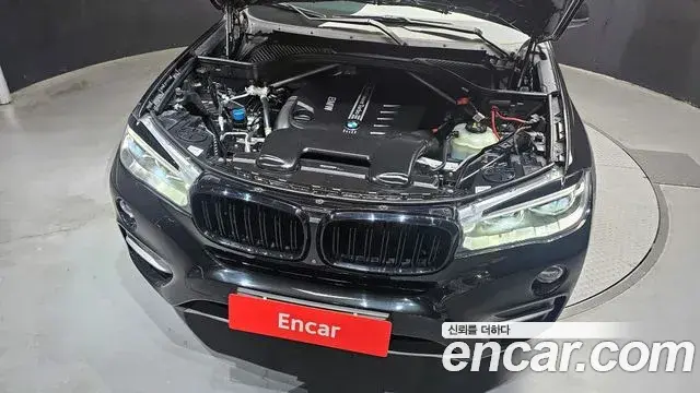 BMW X6 2018 — ფოტო 8/30