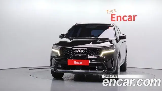 Kia Sorento 2023 — Фото 3/20