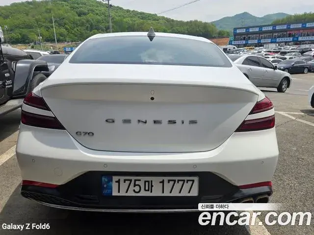 Genesis G70 2022 — Photo 5/20