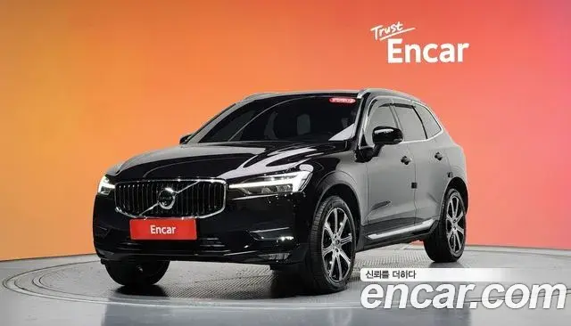 Volvo XC60 2021 — Şəkil 10/35